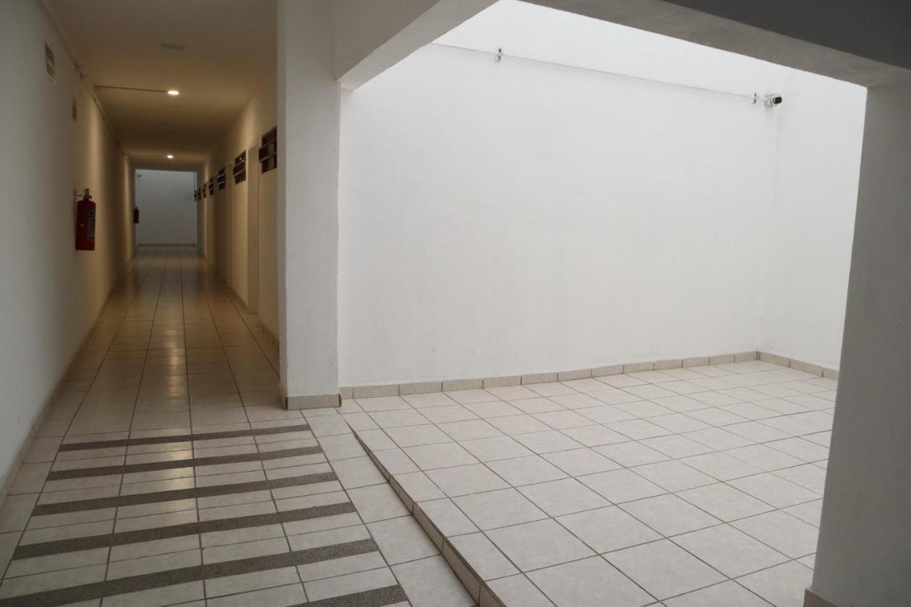 Hostal Purisima Hotel San Francisco Del Rincon Ngoại thất bức ảnh